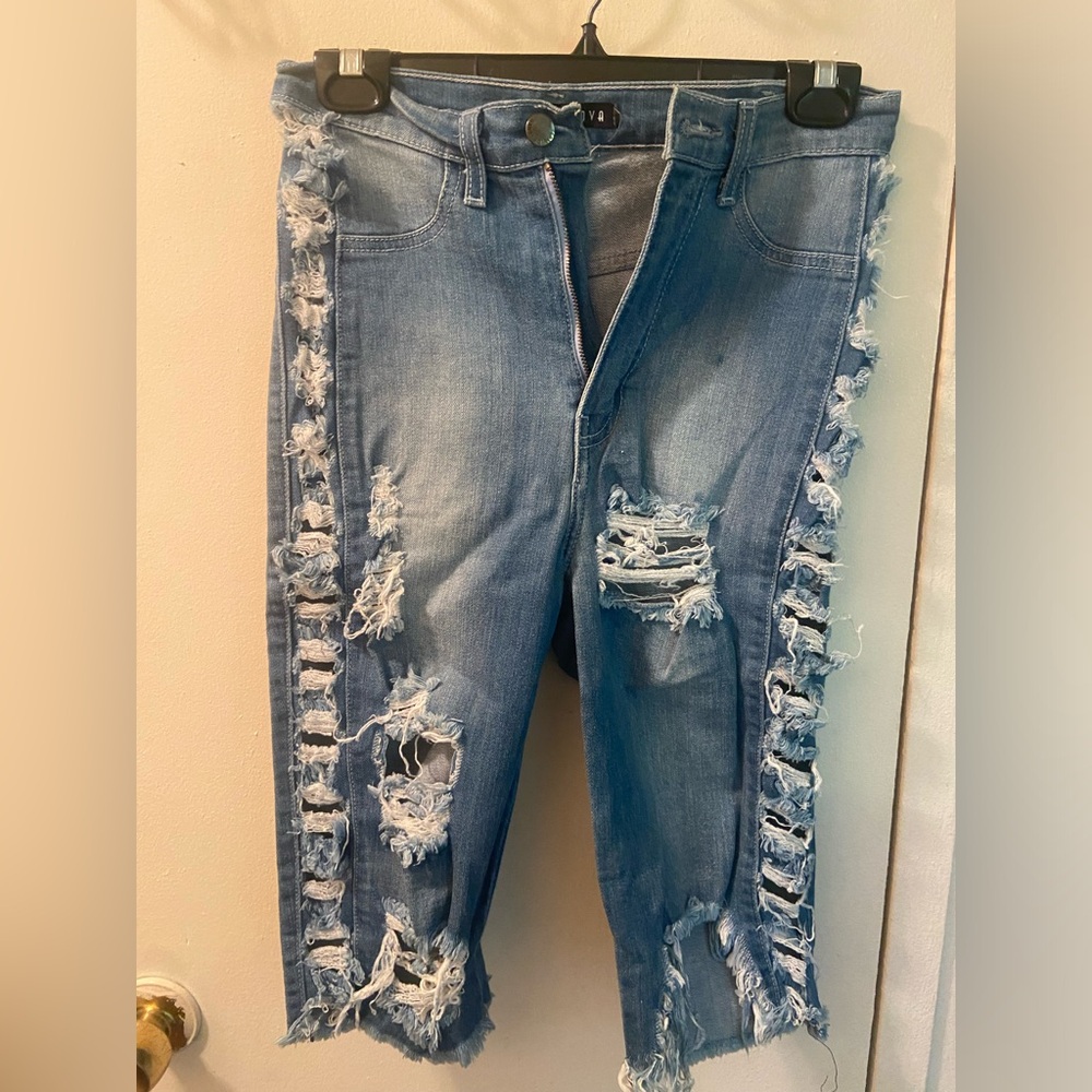 Fashion Nova Distressed shorts